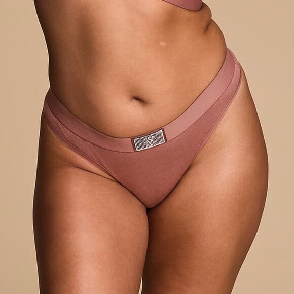 Victoria's Secret Logo Cotton Shine Patch Thong Panty Pretty Vintage Rose M NEW - Picture 2 of 7